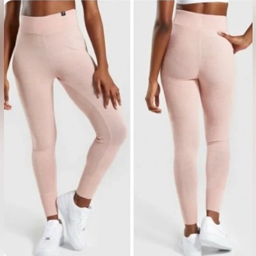 Gymshark Time Out Knot Jogger Blush
Nude Size Medium